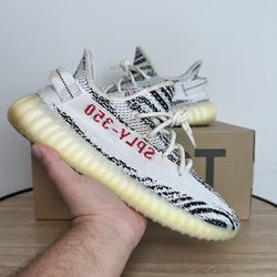 Yeezy 350 Zebra 