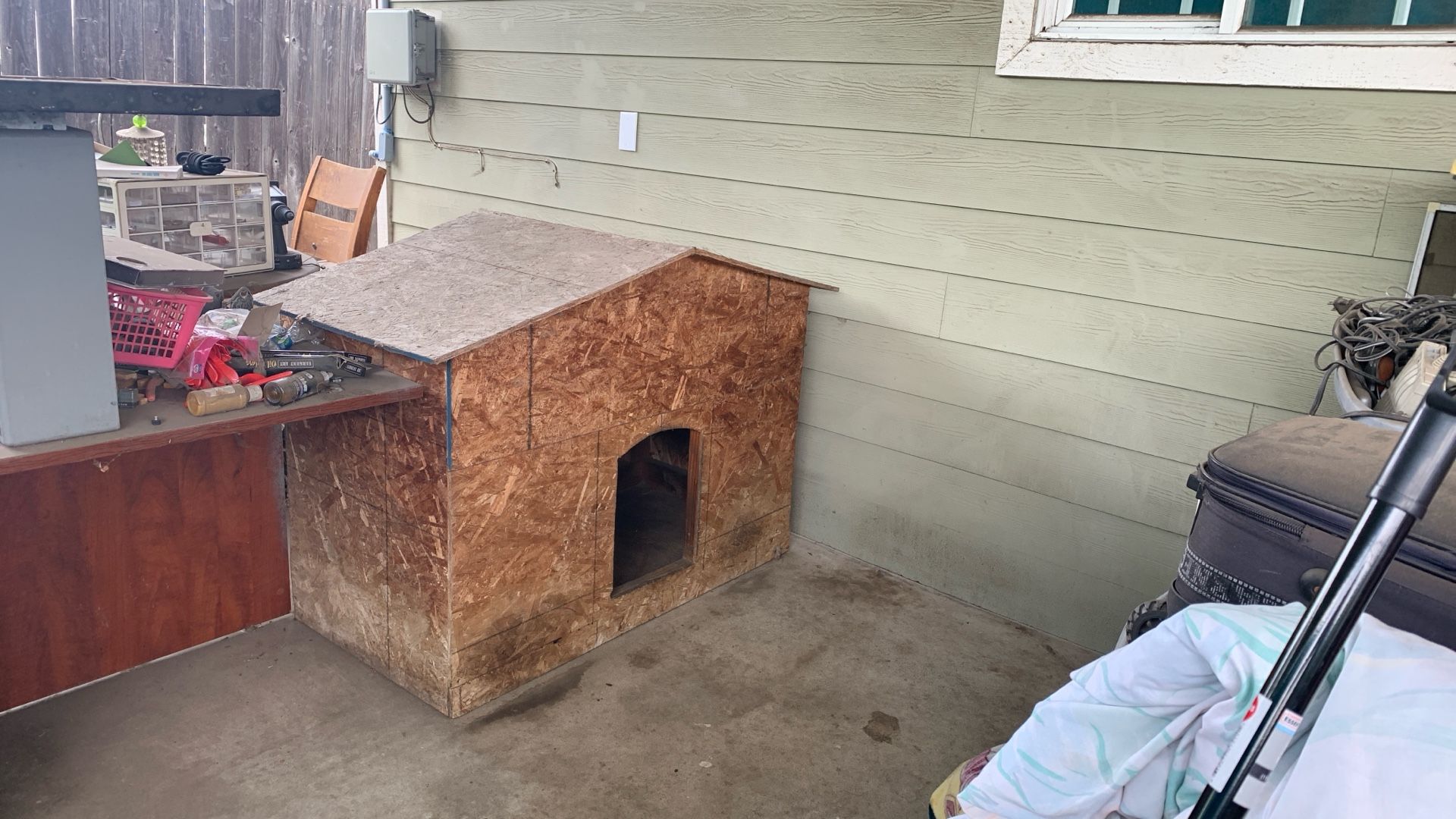 Big Dog House For Free