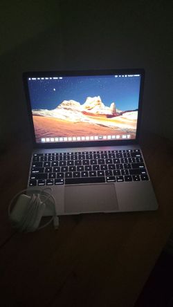 Apple MacBook retina display 12 inch 8g ram 250gb hardrive with charger