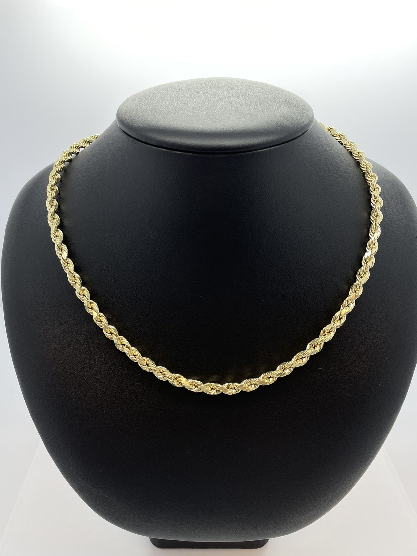 New 10k Gold Rope Chain