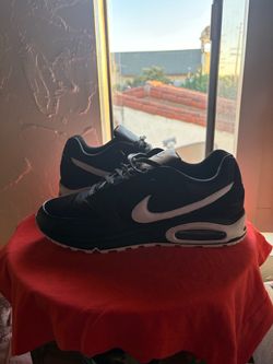 Nike Air Max Low-Top Sneakers Black White