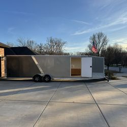 29’ ALUMINUM ENCLOSED TRAILER 