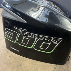 Mercury 300 Pro XS DFI cowling