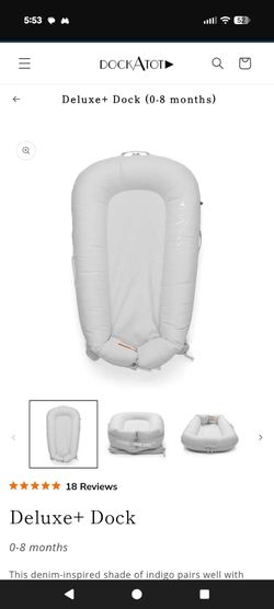 The DockATot Deluxe+/ baby lounge