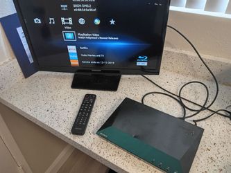 Samsung smart 24-in TV with Sony Blu-ray player HDMI and remote included