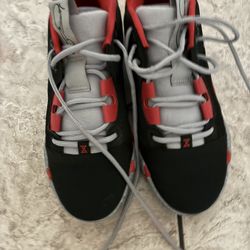 Nike Paul George 6 (Bred) Size 9