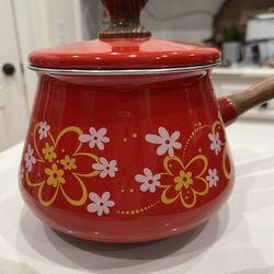 Vintage Enamel Pot 