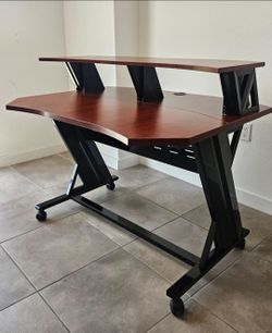 Studio Trends 46 inch Studio Desk with Dual 4U Racks Cherry