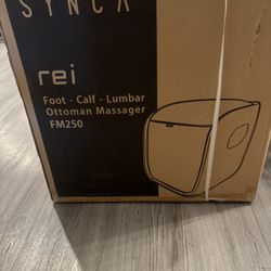 Synca -Rei Ottoman Massager