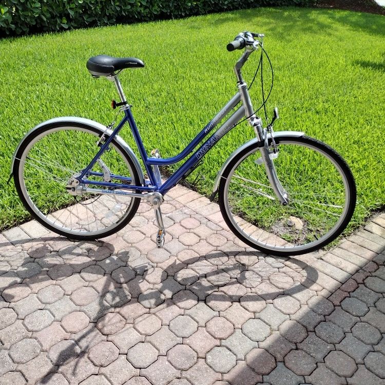 Dynamic Runabout 7 Speed Bike for Sale in Stuart, FL - OfferUp