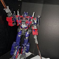 Wei Jiang Oversized Evasion Mode Optimus Prime 
