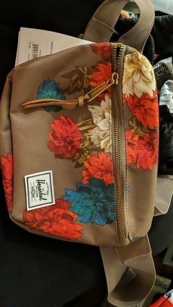 Fanny pack