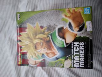 Super Saiyan Broly Statue