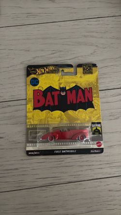 Hot Wheels Premium DC Batman First Batmobile