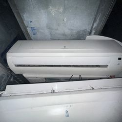 Friedrich MWM24Y3J Ductless Mini Split 