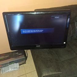 Phillips  Flat Screen  32inch Tv with wall Mount 