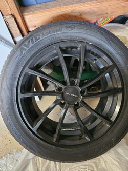 KMC wheel (18") with a Yokohama tires 235/55/18