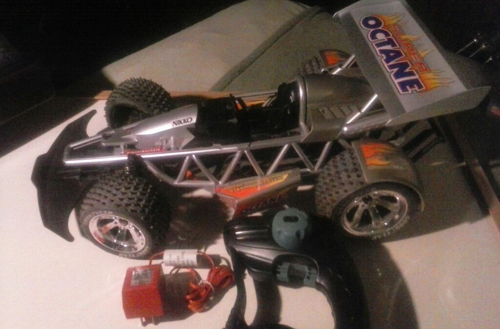 SUPER OCTANE NIKKO REMOTE CAR