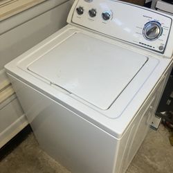 Working Whirlpool Washing Machine