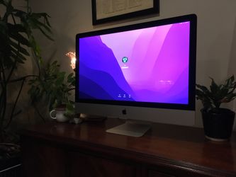 Apple iMac Computer ( 27" 5K Display)