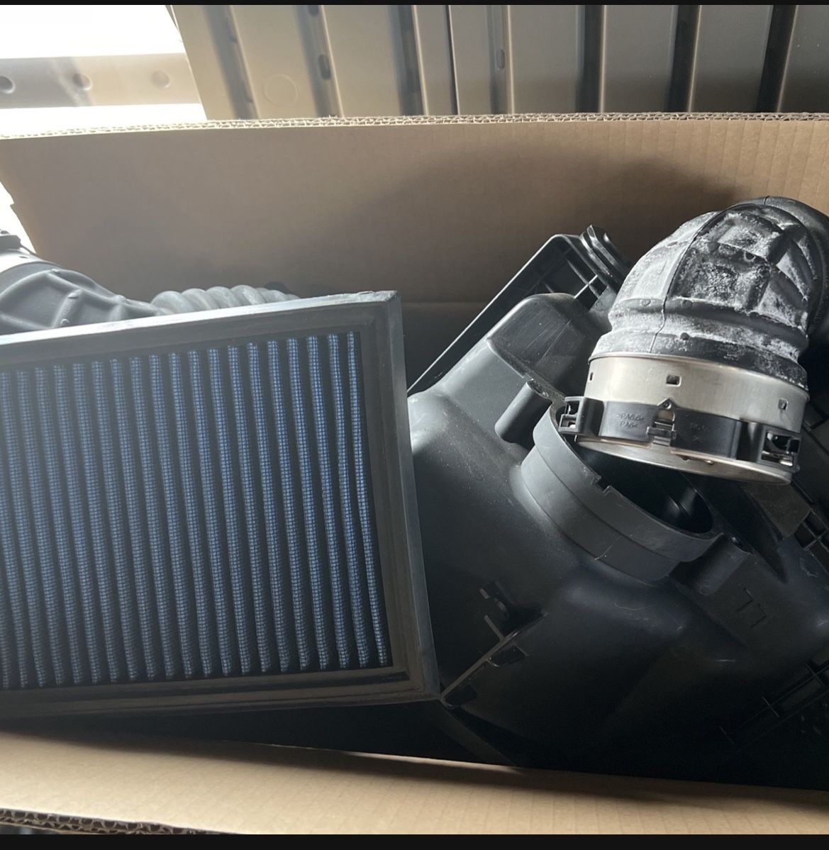 Stock OEM Infiniti Q60/Q50  Intakes 