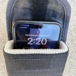 CELL PHONE CARRYING CASE 