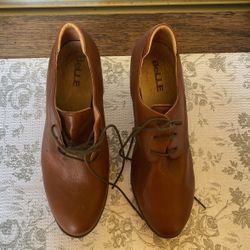 Women's Heels Size 8