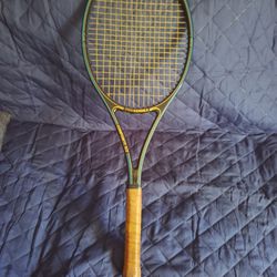 Kennex Tennis Racket ..