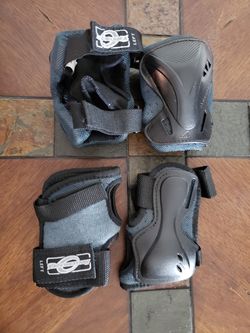 Rollerblade pads- kid size