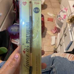 Eyebrow Brush 