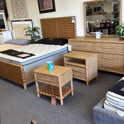 4PC modern Bedroom Set ON SALE 