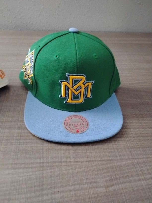 Mitchell &Ness