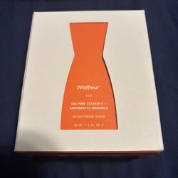 Wildfleur Pure Vitamin C 15% + Marigold Brightenings Serum
