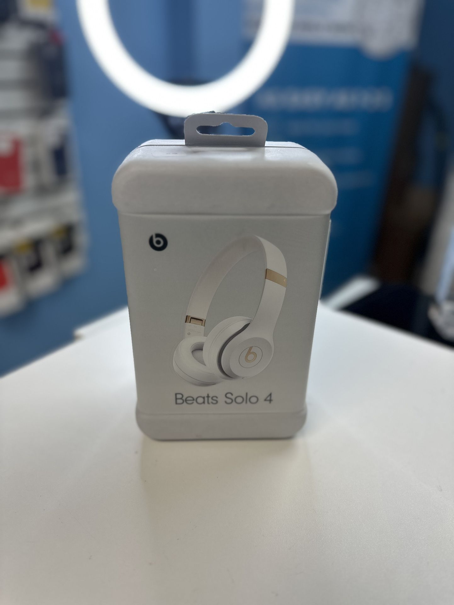 Beats Solo 4 new With Apple Care Plus Till 2027