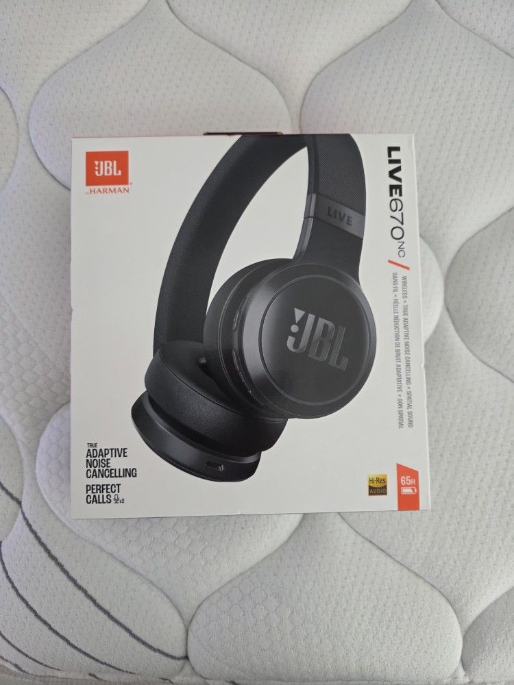 JBL Live 670 NC Wireless