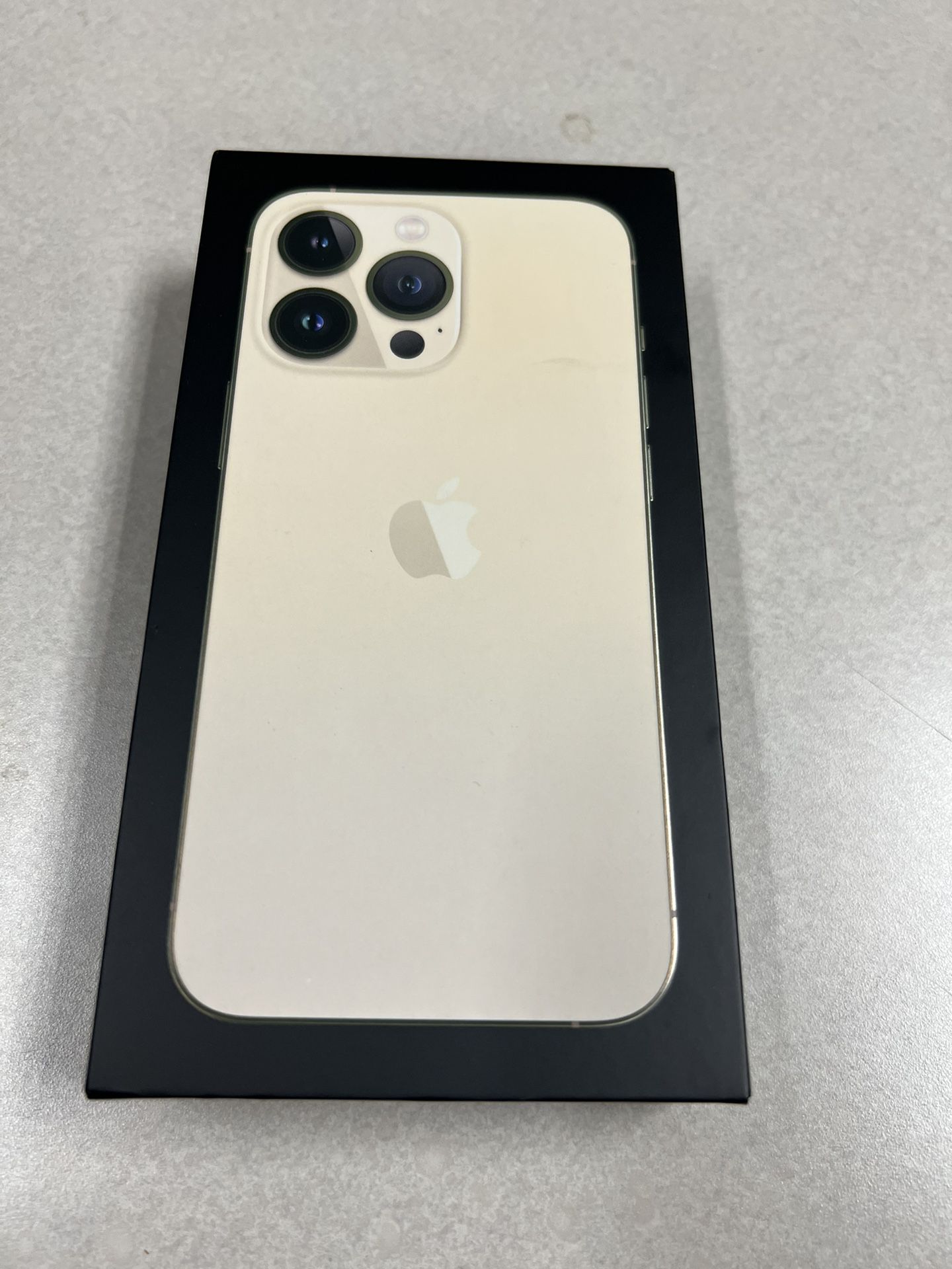 IPHONE 13 PRO MAX UNLOCKED FOR ALL CARRIERS 512GB for Sale in Louisville, KY  - OfferUp