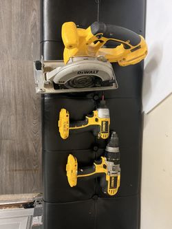 ….Dewalt Tools Impact guns Circular saw