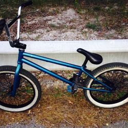 Se Hood rich bmx bike. 150$$