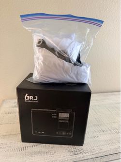Movie LCD projector with screen