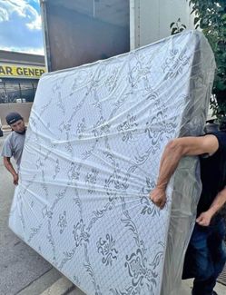Closing down sale āØnever used mattress for sale_ all sizes mattresses & delivery available cod š