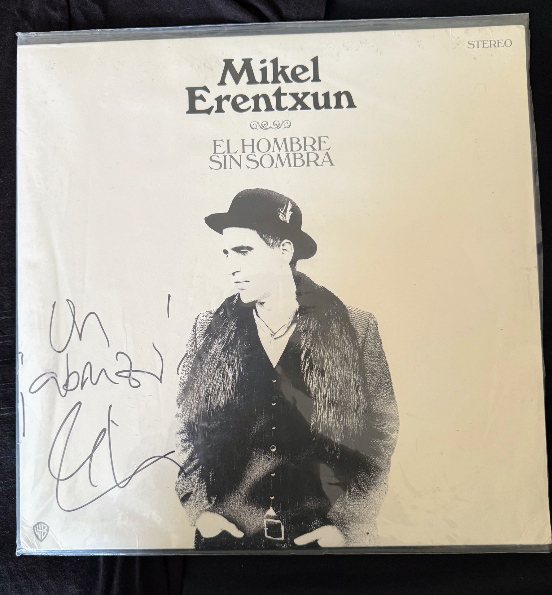Mikel Erentxun Signed Vinyl Plus Small T-shirt