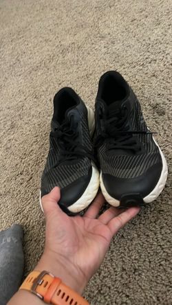 Selling my Gen 1 NNormal Kjerags (Men's US 11).