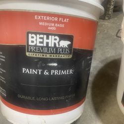 BEHR Premium Plus 