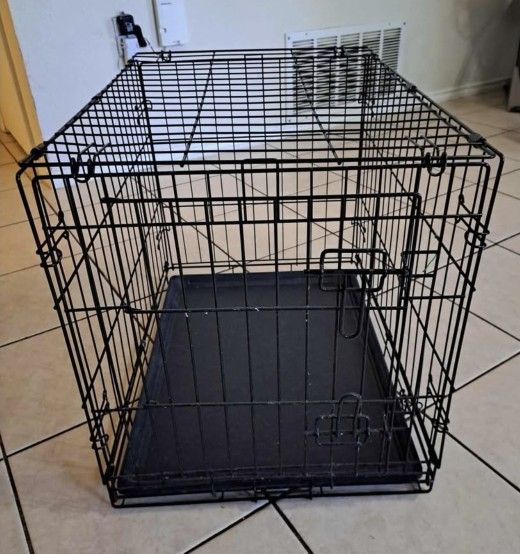 Large: Approximately 36"L x 23"W x 25"H 
,medium,  And Small  