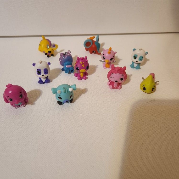 Hatchimals ColleggtiblesFigures Lot Of 11