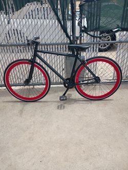 Fixie golden cycle bike