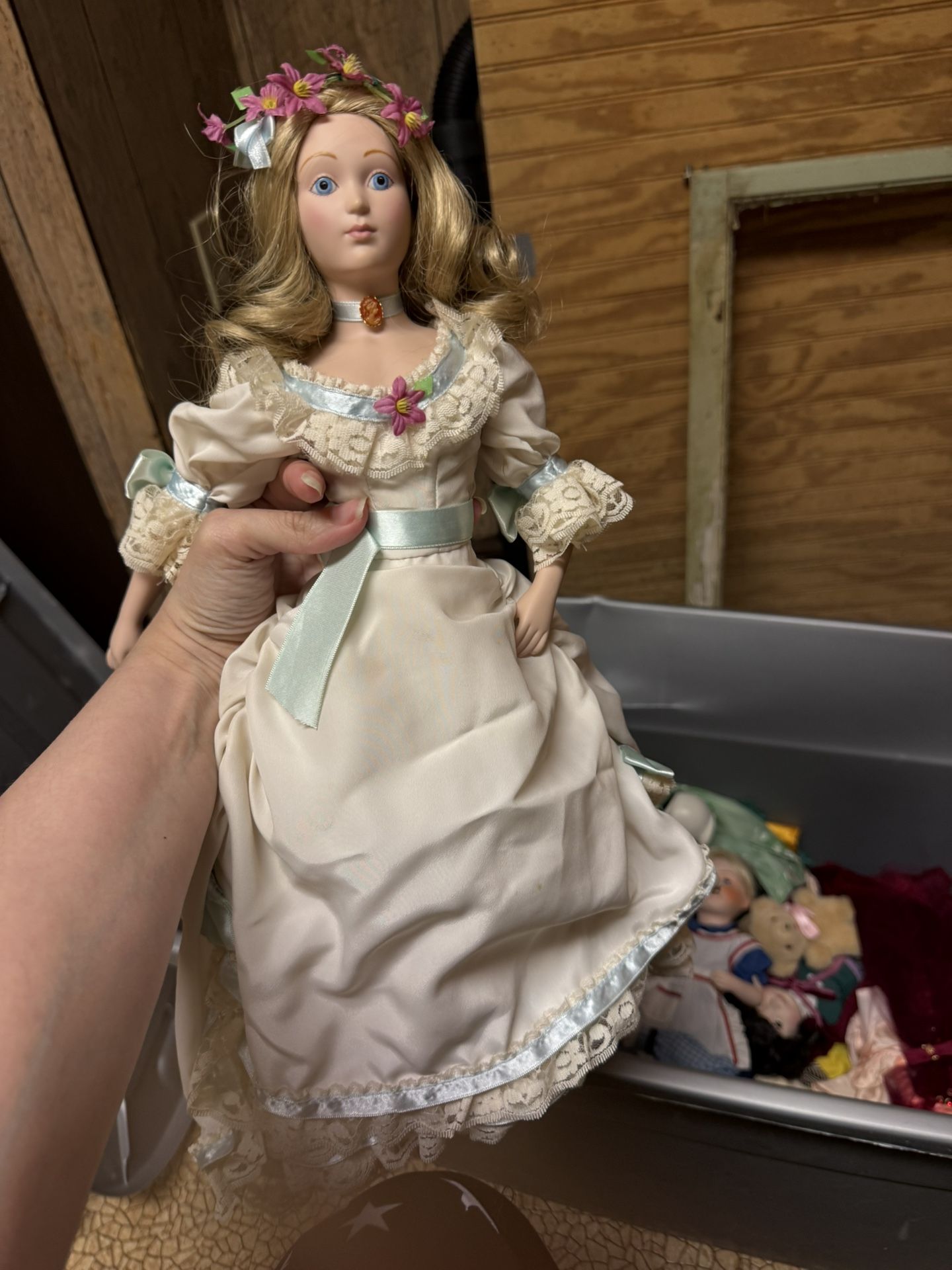 Franklin mint little Women meg, Beth, Amy