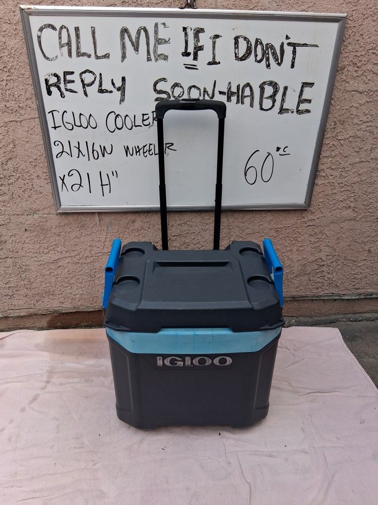 Igloo  Cooler Roller