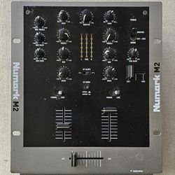 NUMARK M2 MIXER 