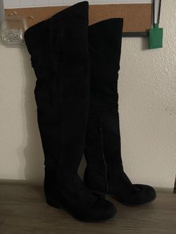LEGGED BOOT
